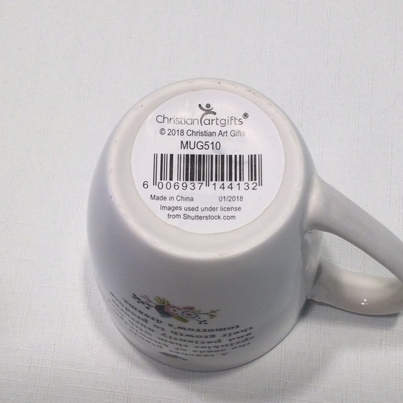 World’s Greatest Teacher Mug - Picture 4 of 5